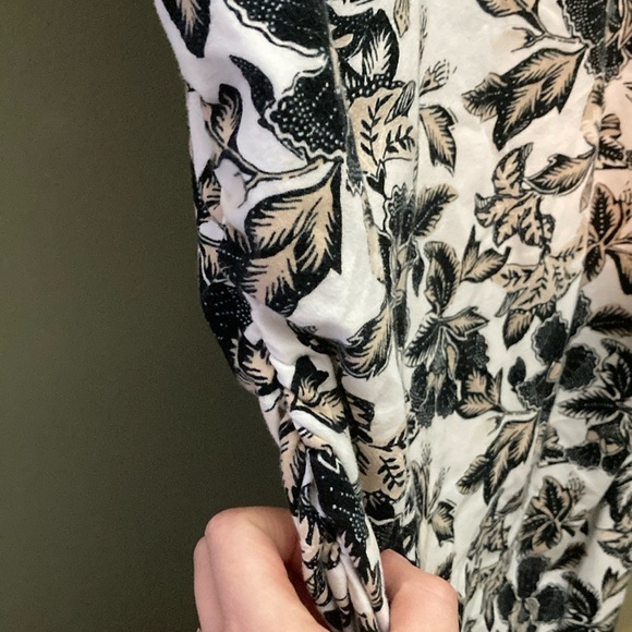 Old Navy Maternity Black and White Sheath Midi Dress Short Sleeve - Picture 5 of 12